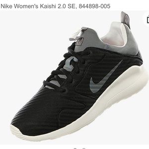 Nike Women's Kaishi 2.0 SE